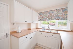 Kitchen- click for photo gallery